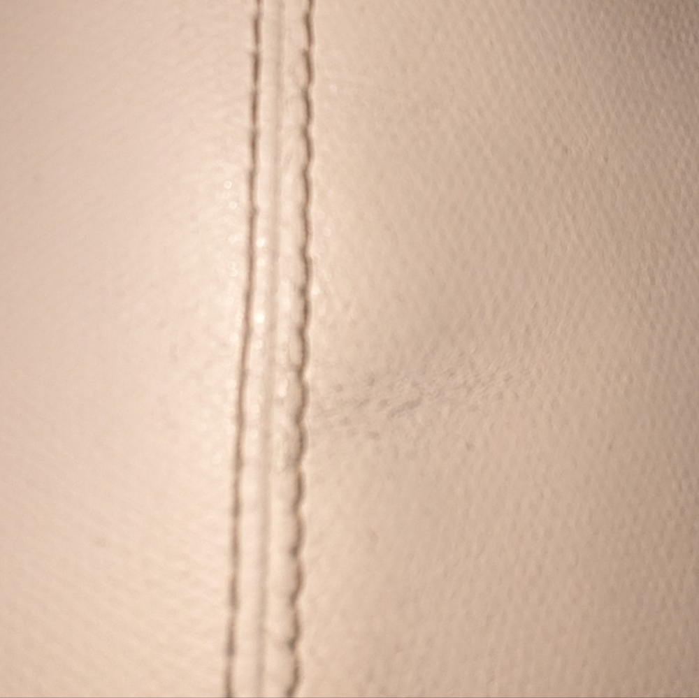 Michael Kors Yet Setter tote bag . - Picture 13 of 14